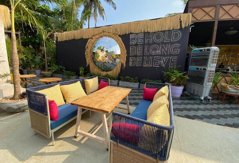 فندق Just B Boutique