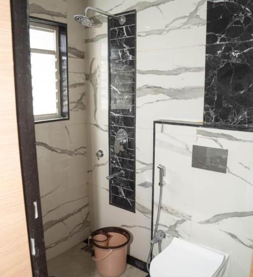 فندق Krushna Inn