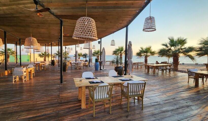 هتل L Azure Beach Resort