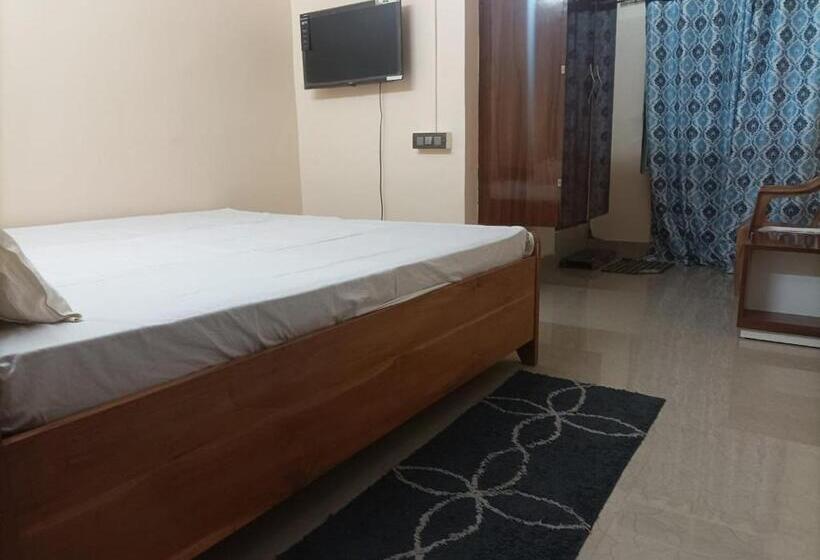 فندق Monikanchan Lodge