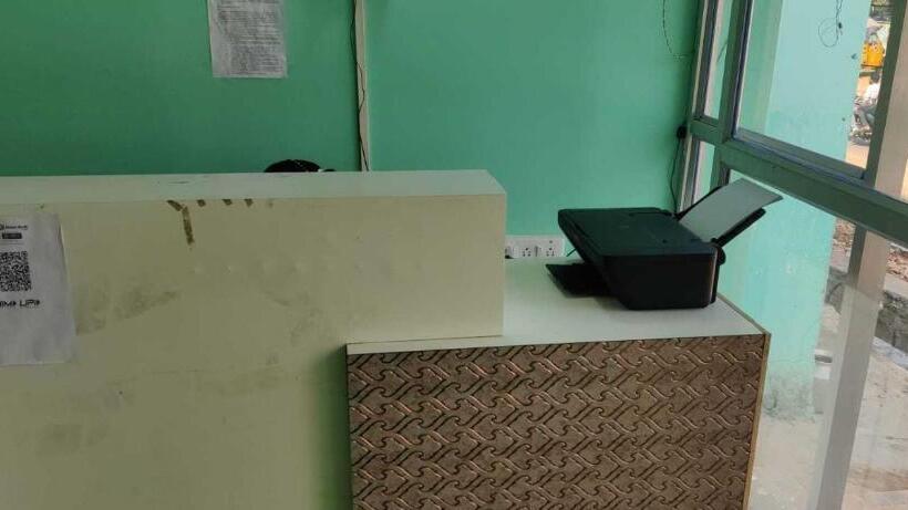 호텔 Oyo Sushila Devi Guest House