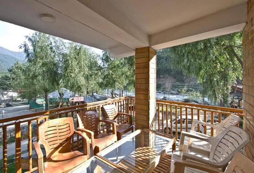 فندق The Winterfield Riverside Resort Manali