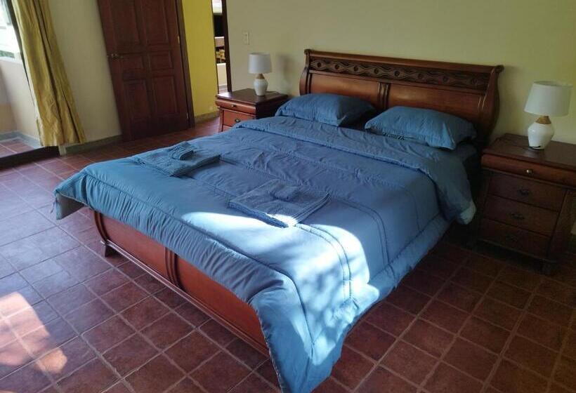 استراحتگاه La Rivera Chamba