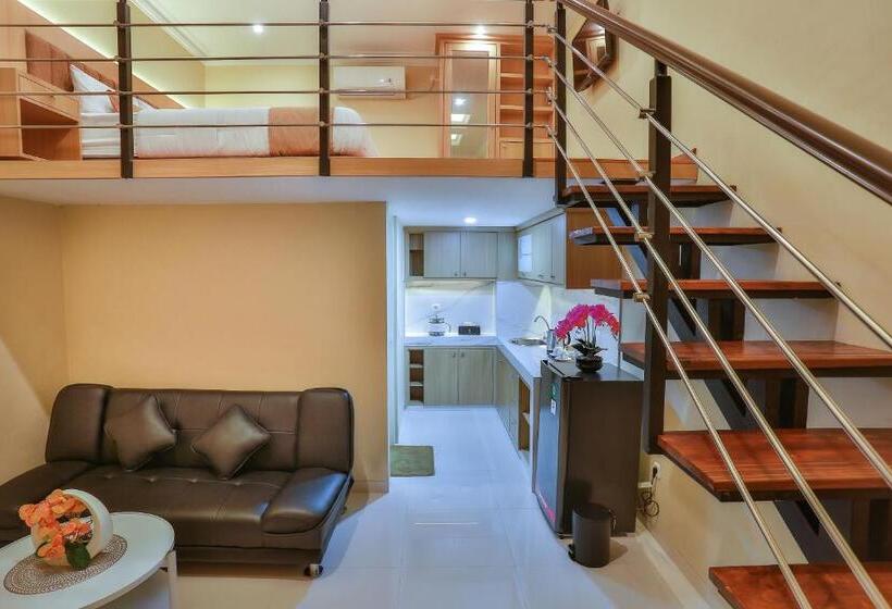The Horizontal Hotel Pacitan