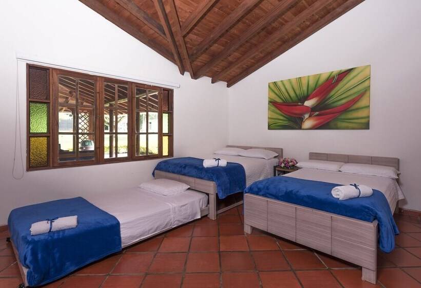 צימר Chalet La Alemania
