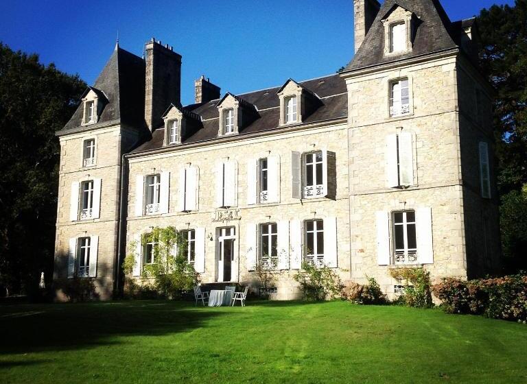 민박 Château De Penfrat