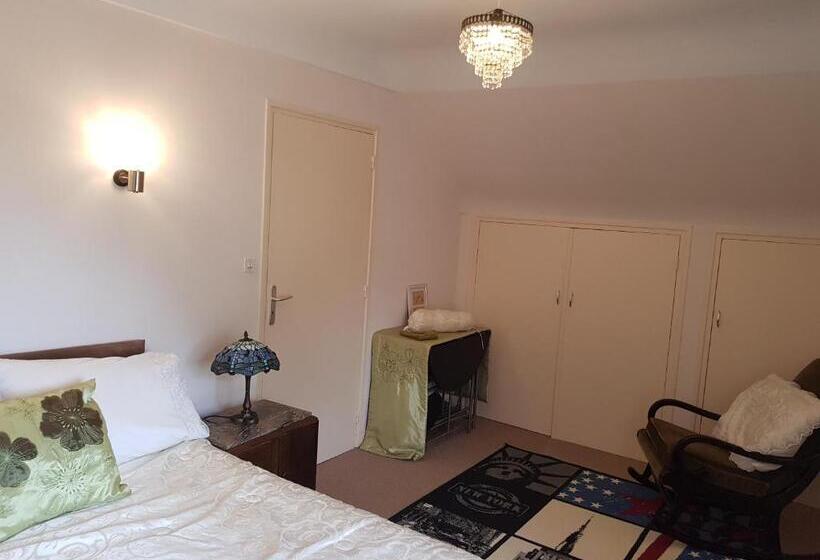 مبيت وإفطار Renard Retreat