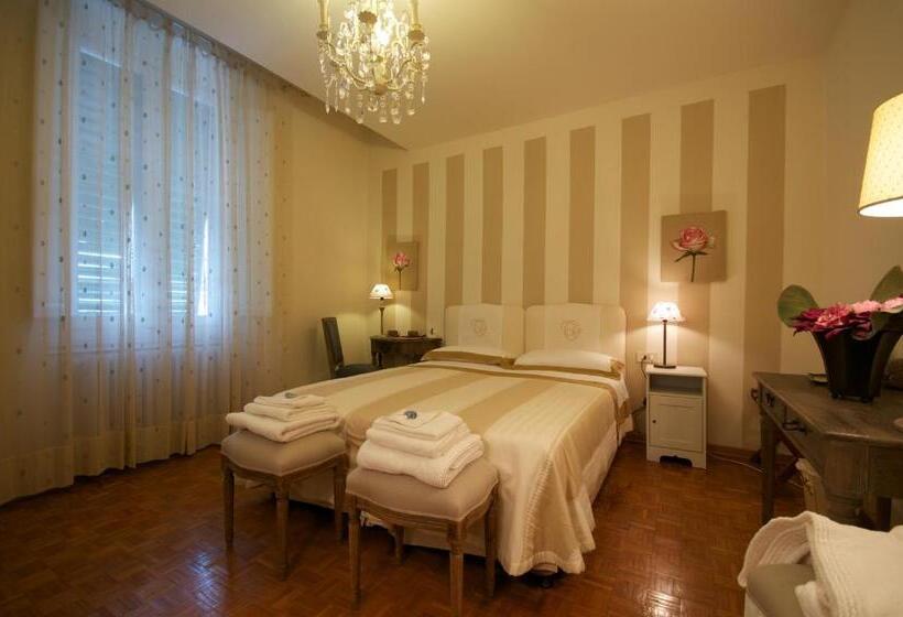 مبيت وإفطار Terrazza Ginori