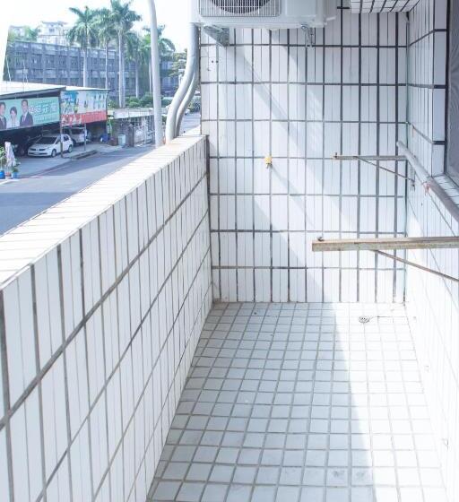 تختخواب و صبحانه Zhu House