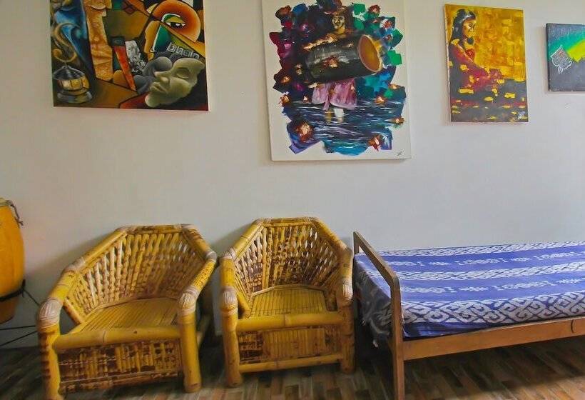 فندق Bale Datu Homestay By Oyo