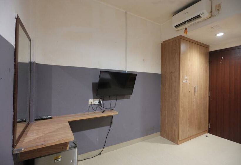 هتل City Room By Oyo