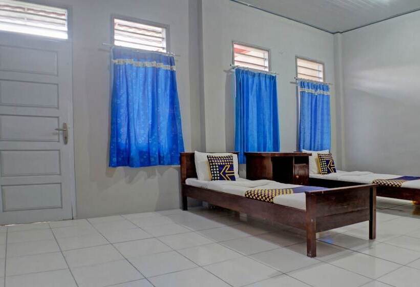 هتل Spot On 92834 Wisma Dira Tiara Syariah