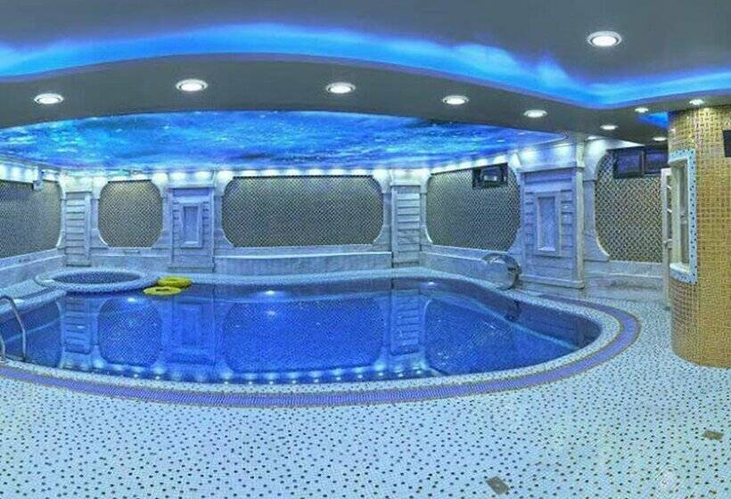 هتل Urmia Aria