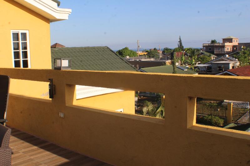پانسیون The Vista Inn
