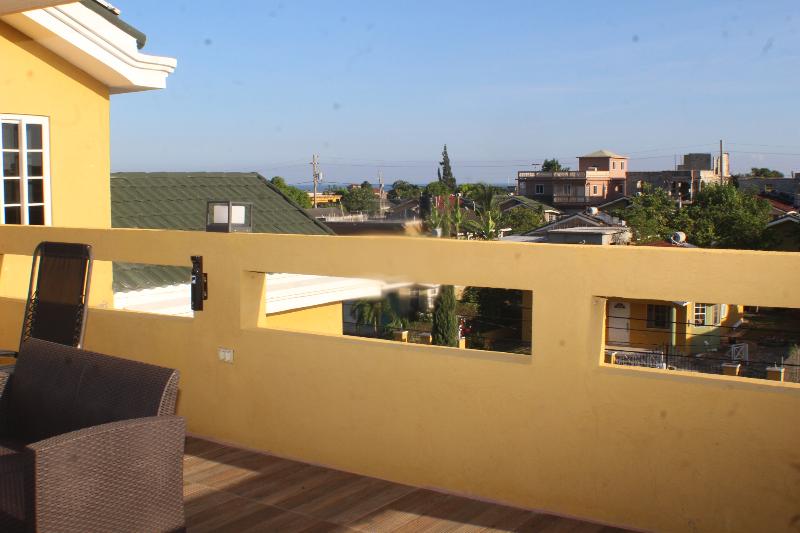 پانسیون The Vista Inn