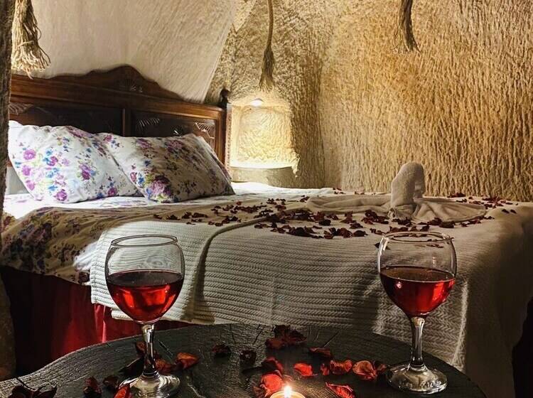 مبيت وإفطار Ela Cave House