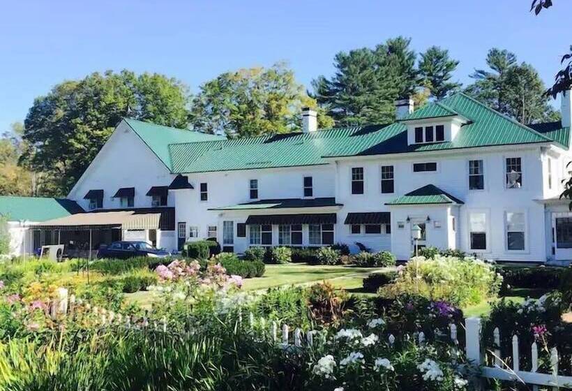 צימר Greenwood Manor Inn