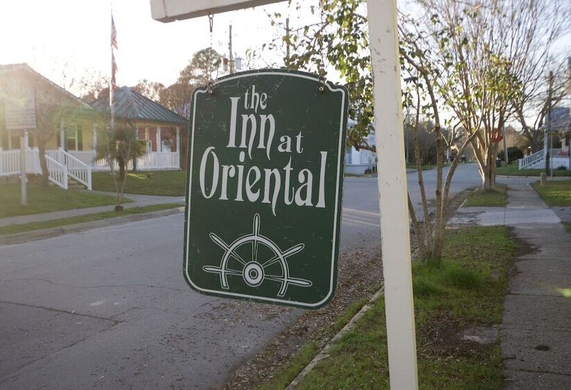 ベッドアンドブレックファースト Inn At Oriental