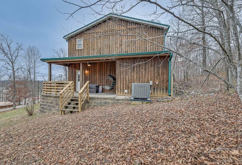 Bee Spring Cabin W/ Arcade Game: Steps To Lake!