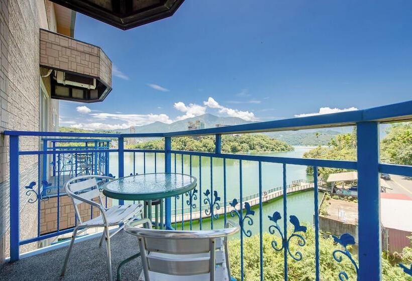 Bishui Shanju Lakeside B&b