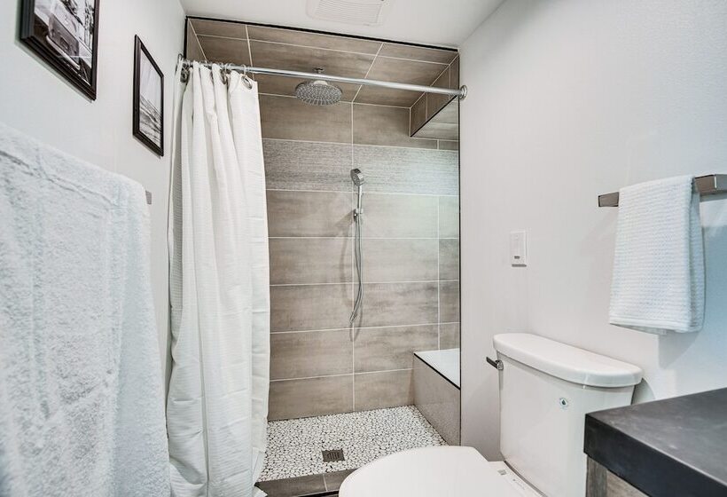 Charming Whittier Home W/ Views: 17 Mi To La