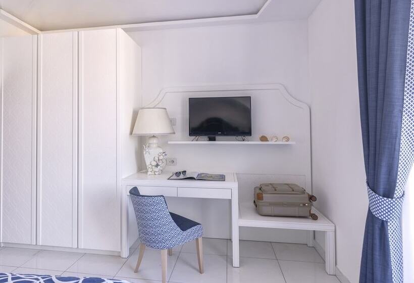 Corallo Blu Hotel De Charme