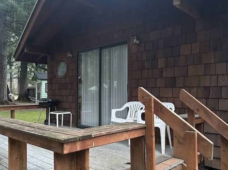 Glacier Peak Resort