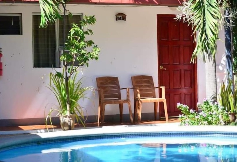 Hostal Clary