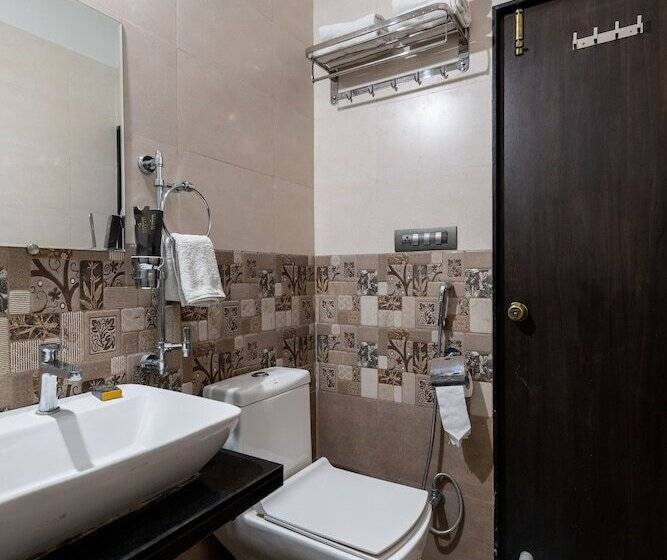 酒店 Goldmark Resort Churna In Satpura National Park