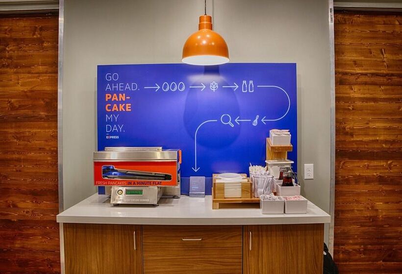 فندق Holiday Inn Express Conyers, An Ihg