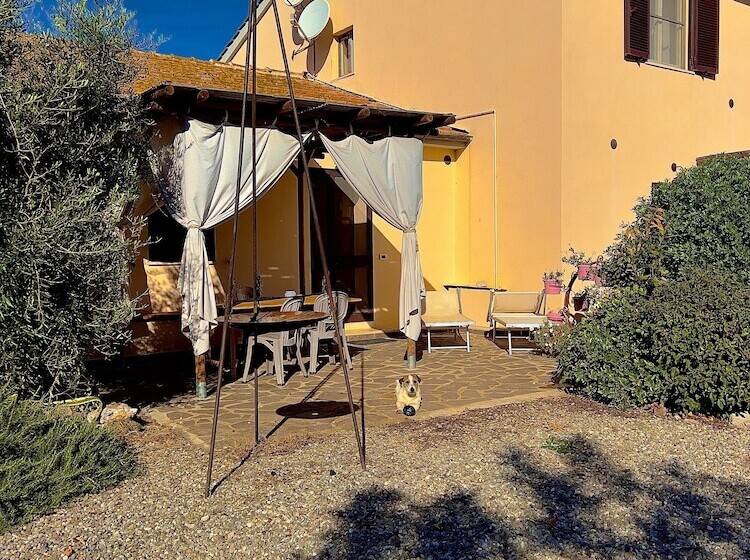 فندق ريفى Carpine Agriturismo Bio In Maremma