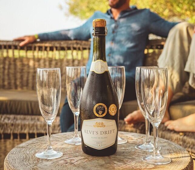 فندق Simbavati Homestead