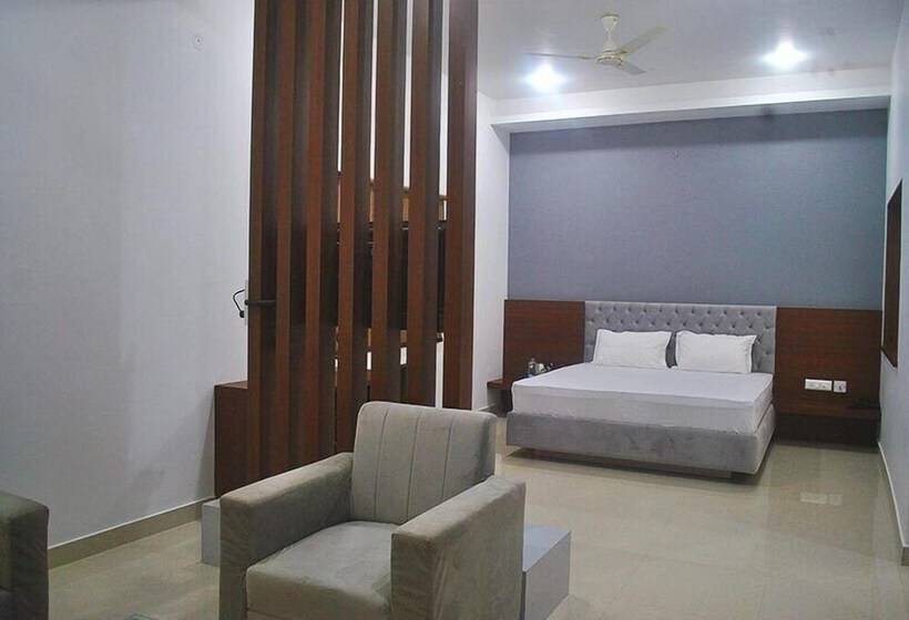 酒店 Himalayan Off Trails