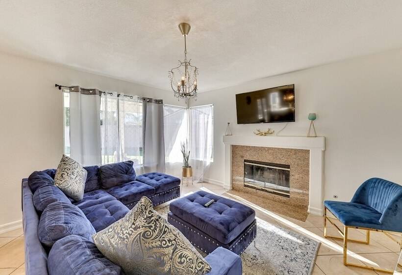 Lake Elsinore Home W/ Pool   44 Mi To Disneyland!