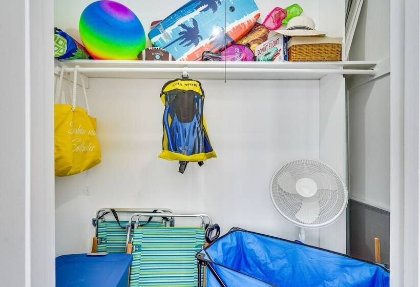 Panama City Beach House W/ Patio, Walk To Ocean