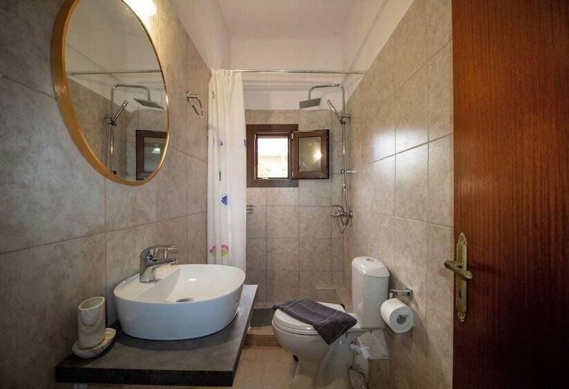 پانسیون Harry's Bar & Apartments