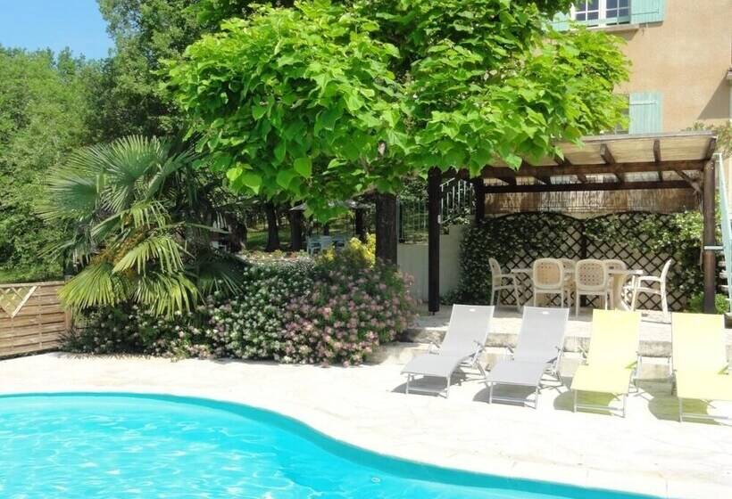 פנסיון Les Feuillantines