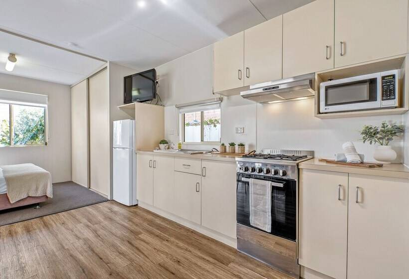 Курорт Big4 Tasman Holiday Parks   Tathra Beach