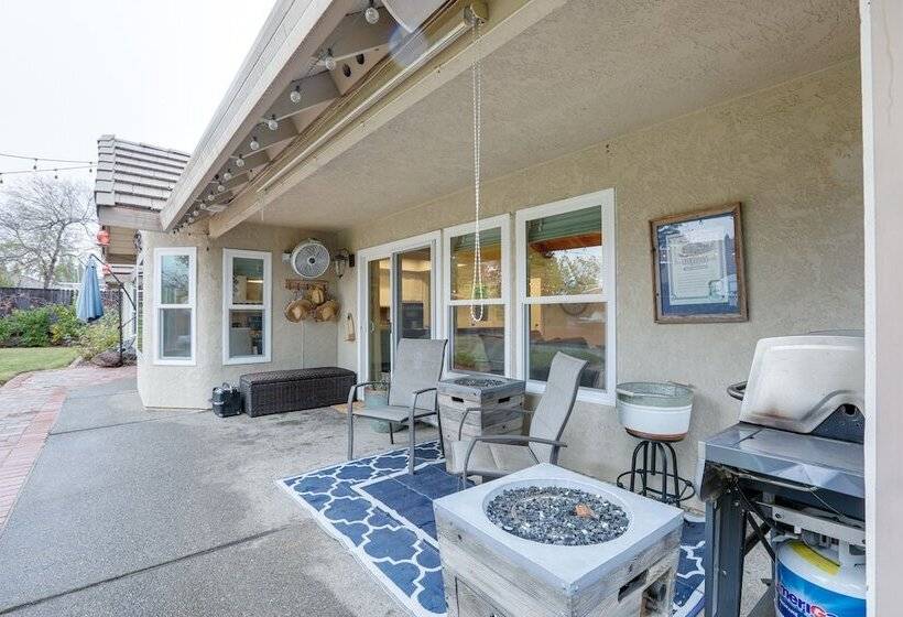 Roseville Home W/ Pool, 5 Mi To Folsom Lake!