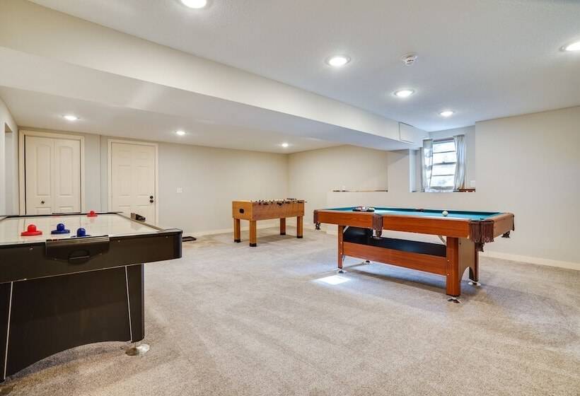 Spacious Stillwater Home W/ Fire Pit & Game Room!