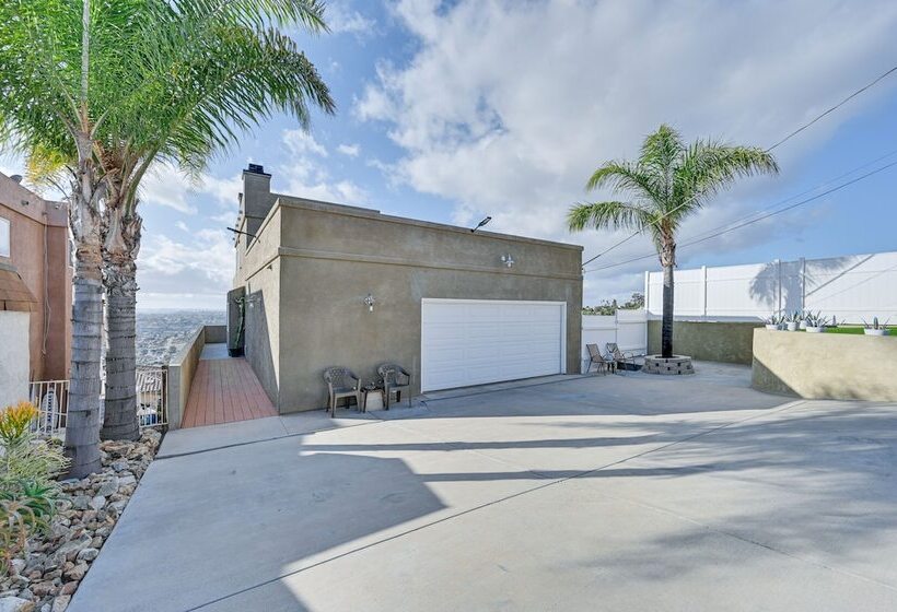 Spring Valley  Sky House  W/ Patios & Epic Views!