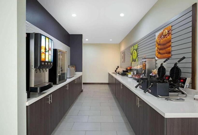 בית מלון כפרי La Quinta By Wyndham Lake Charles   Westlake