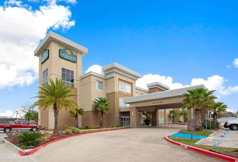 בית מלון כפרי La Quinta By Wyndham Lake Charles   Westlake