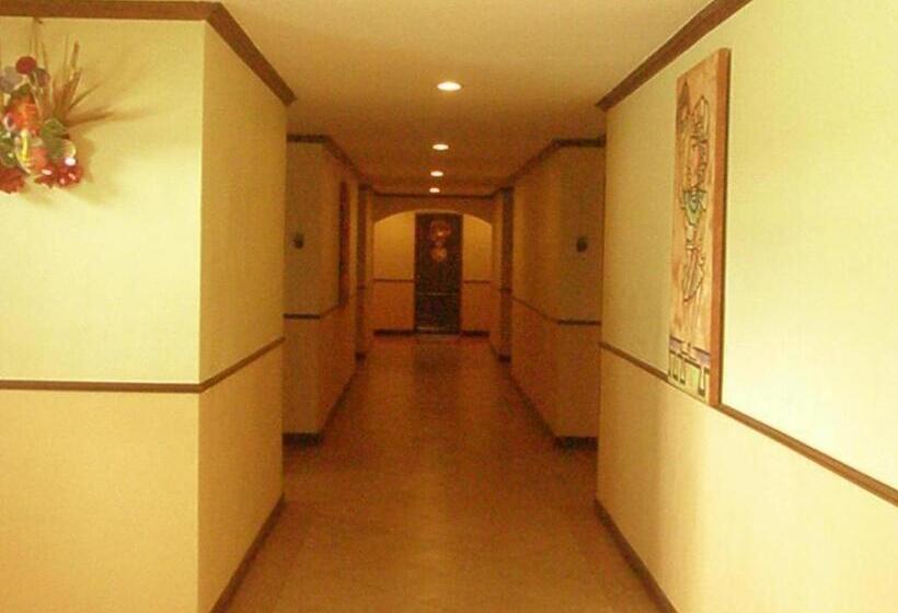 酒店 Mo2 Days Inn
