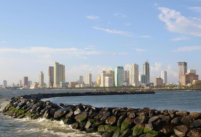 فندق Time Travellers