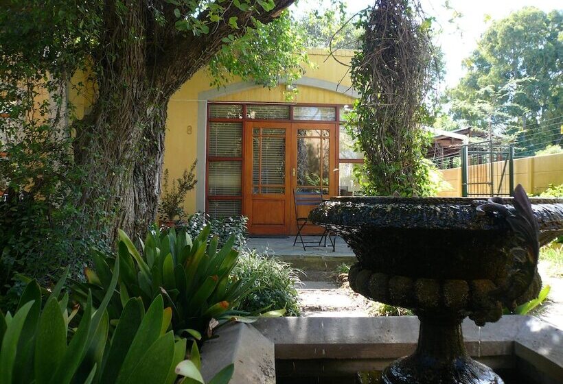 ペンション 17 On Bird Guest House