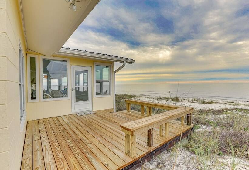 Beachfront Alligator Point Retreat: Steps To Sand!