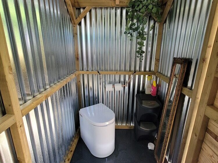 مبيت وإفطار Hideaway Escapes