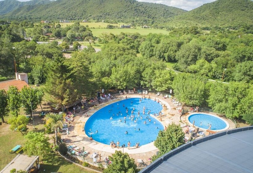 هتل Domingo Design