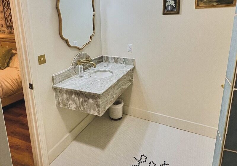 هتل The Rockhound Boutique